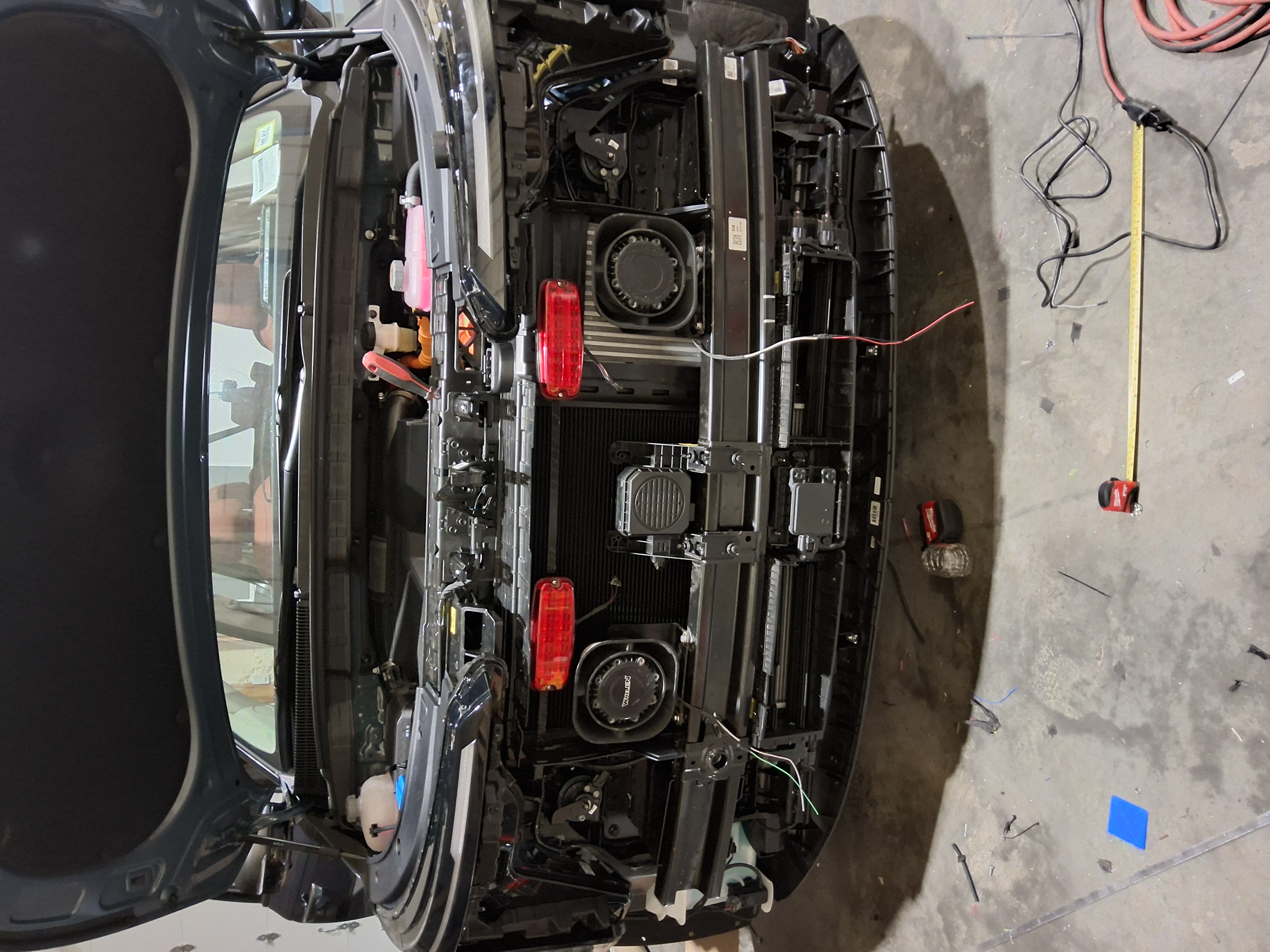Dashcam and fleet tracking hardware integration